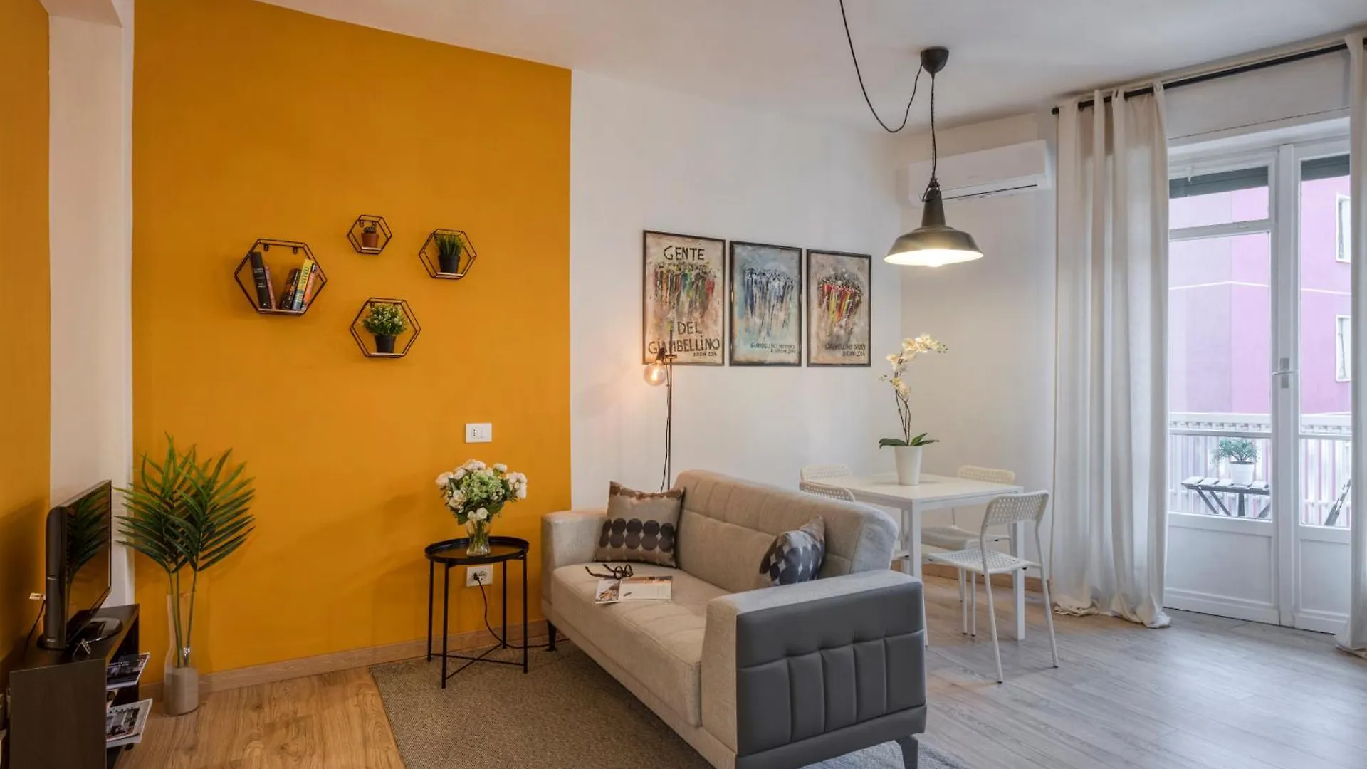 شقة Casa Carla ميلان 0*,  إيطاليا